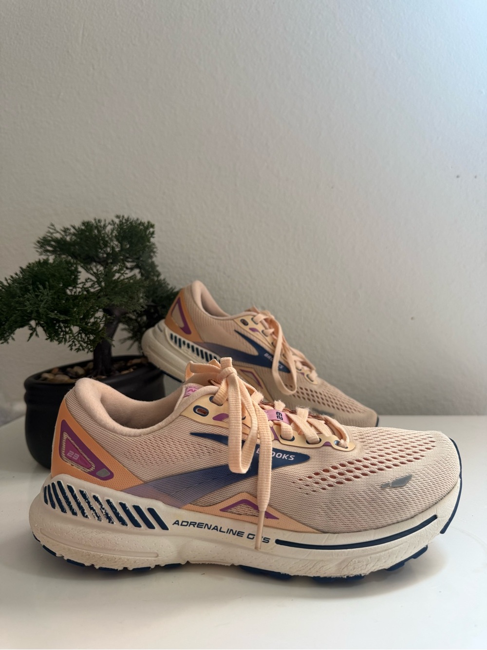 Brooks adrenaline 23 Women size 7 Running Sneakers — Peach with Purple Accents - Picture 2 of 13